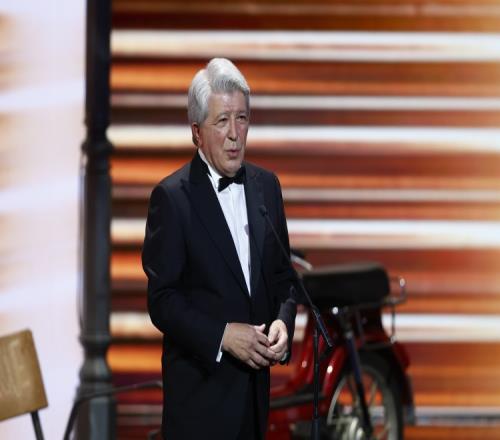 TA,奥纳纳融入,顺畅,乐鱼体育,乐鱼体育app,乐鱼体育官网,乐鱼体育下载,乐鱼体育入口