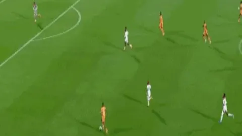 史密斯对太阳队严厉斥责：火箭对决表现让人失望